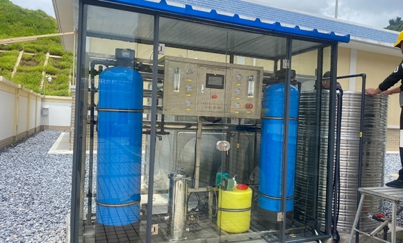 廣西河池某供電局項目部2噸直飲水設(shè)備